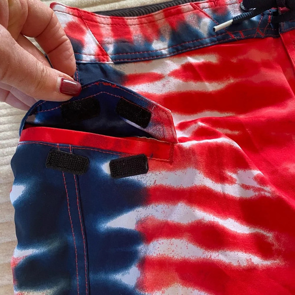 Volcom Boys Swim Board Bathing Trunks red whit blue NEW size 12 - Picture 4 of 9
